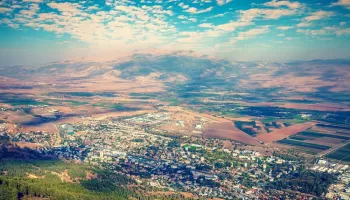 Кирьят-Шмона – из арабской деревни в еврейский город