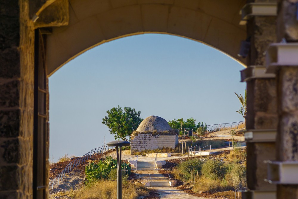 Древняя гробница Османской эпохи, Рош-ха-Аин