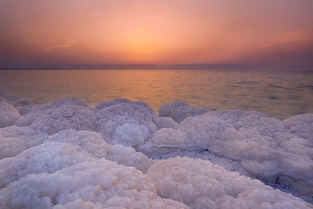Соляные отложения на мертвом море