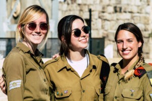 Программы репатриации в Израиль для солдат и военнослужащих